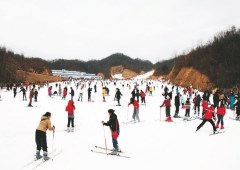 老界嶺滑雪場